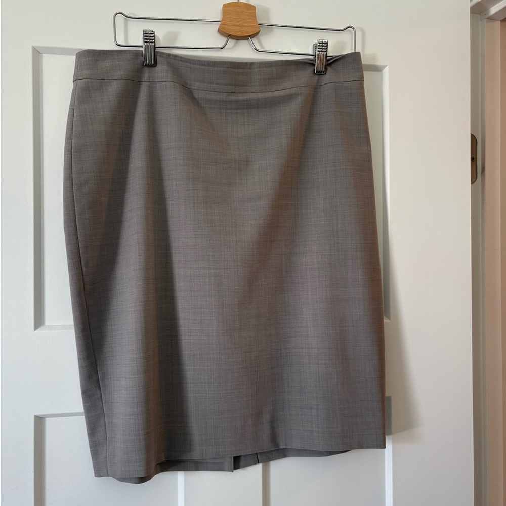 Ann Taylor Gray Pencil Skirt Knee-Length Work